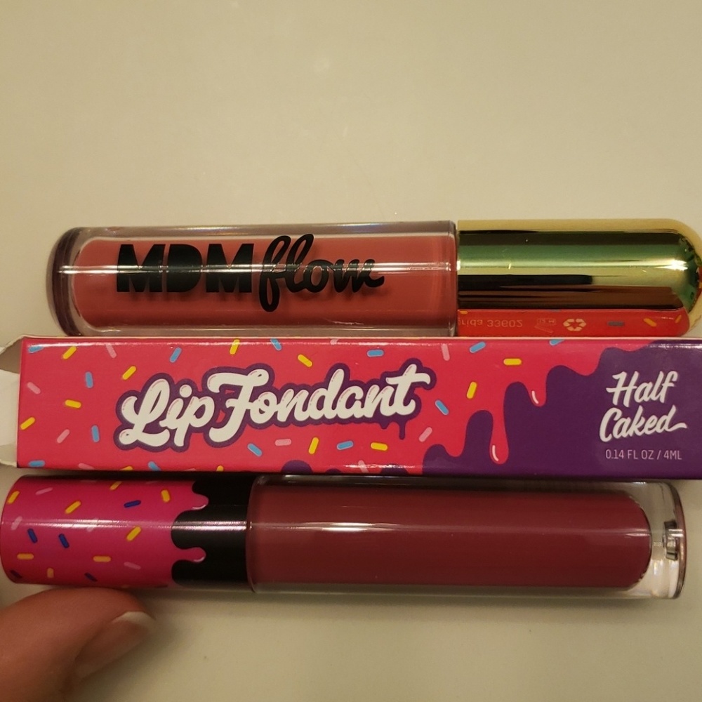 Lip gloss